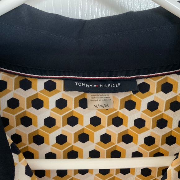 Tommy Hilfiger geometric blouse - Picture 3 of 5